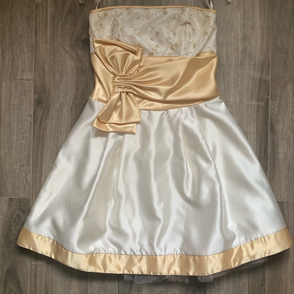 Jessica McClintok Strapless Dress